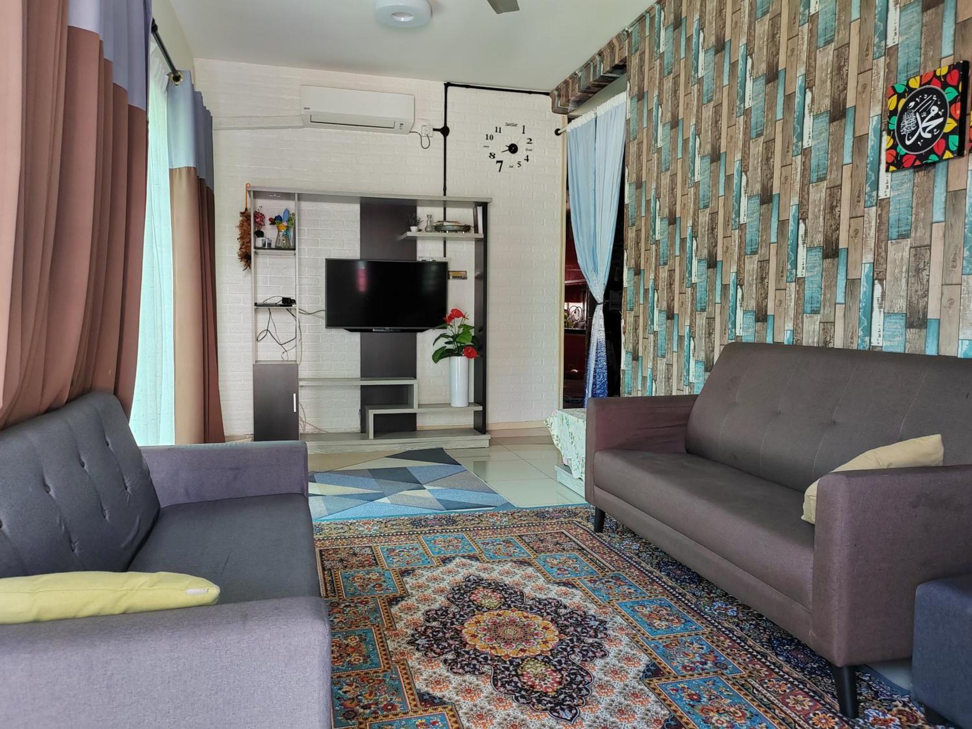 Villa Teratak Delisha -Musslim à Kampong Jemampar Extérieur photo